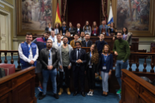 Fotografía Los jóvenes de Gran Canaria conocen el Parlamento de Canarias 