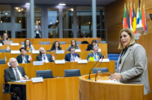 Fotografía La presidenta propone liderar desde Canarias el grupo sobre migración de los parlamentos regionales europeos 