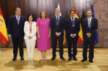 Fotografía Astrid Pérez, Antonio Castro, Gabriel Mato, Carolina Darias y Gustavo Matos reciben la máxima distinción del Gobierno de Canarias 