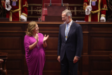 Fotografía Felipe VI agradece la Medalla de Oro del Parlamento canario: “Estas islas son, también, mi casa” 