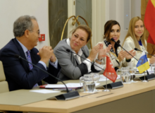 Fotografía Astrid Pérez asiste en Palma de Mallorca a la primera reunión de la legislatura de las presidencias de los todos parlamentos españoles 