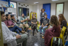 Fotografía Astrid Pérez: “Escuchar a las familias es el primer paso para darles respuestas reales” 