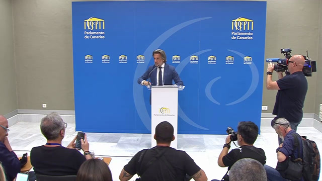 Rueda de prensa del Sr. vicepresidente segundo del Parlamento, D. Gustavo Adolfo Matos Expósito, sobre publicaciones realizadas el día 19 de mayo de 2025