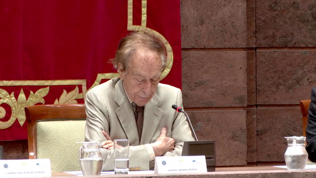 Ponencia bajo el título "Canarias: claves económicas en el nuevo panorama geoestratégico", que contará con la presencia de D. José Luis Rivero Ceballos, catedrático de Economía Aplicada de la ULL