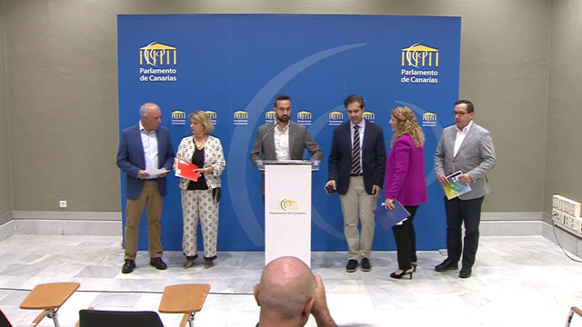 Rueda de prensa del GP Nacionalista Canario (CCa) sobre presentación de la proposición de ley de accesibilidad