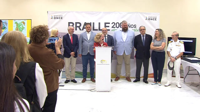 Inauguración de la exposición "200 años de la invención del Braille, seis puntos que abrieron un camino de posibilidades", organizada por la ONCE